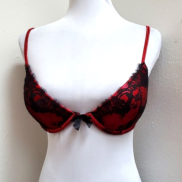 Bra & (2) Panty Set Sizes 38C/1x Red & Blk Lace By Delicates - Picture 4 of 17